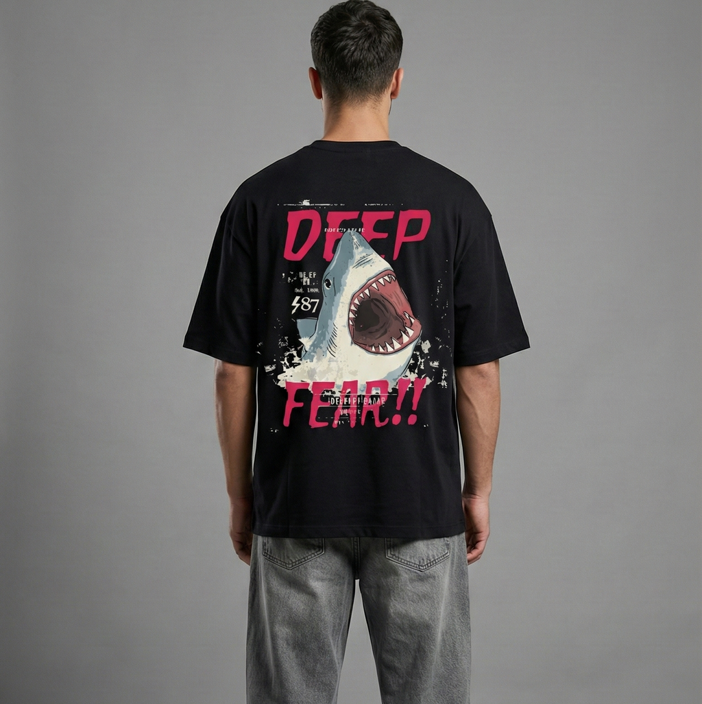 Deep Shark Fear: The Shark: Unisex Oversized Smockey Tee